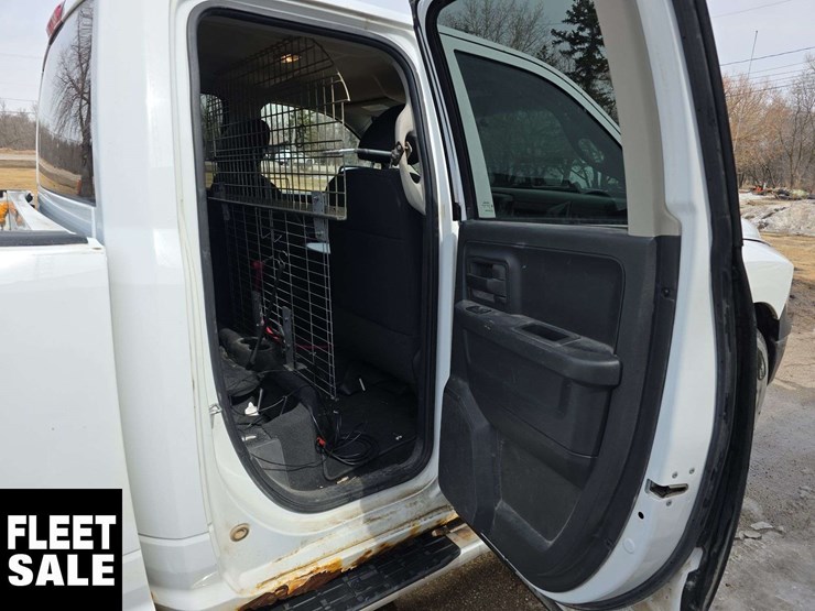 2010-dodge-ram-1500-image-25