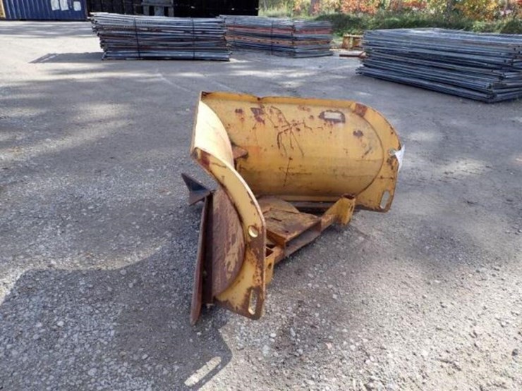 4-ft-v-plow-045365-image-5