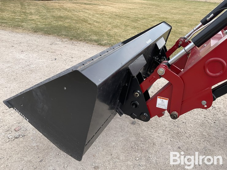 2021-case-ih-farmall-75c-image-9