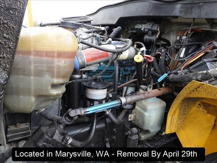 2002-international-durastar-4400-image-5