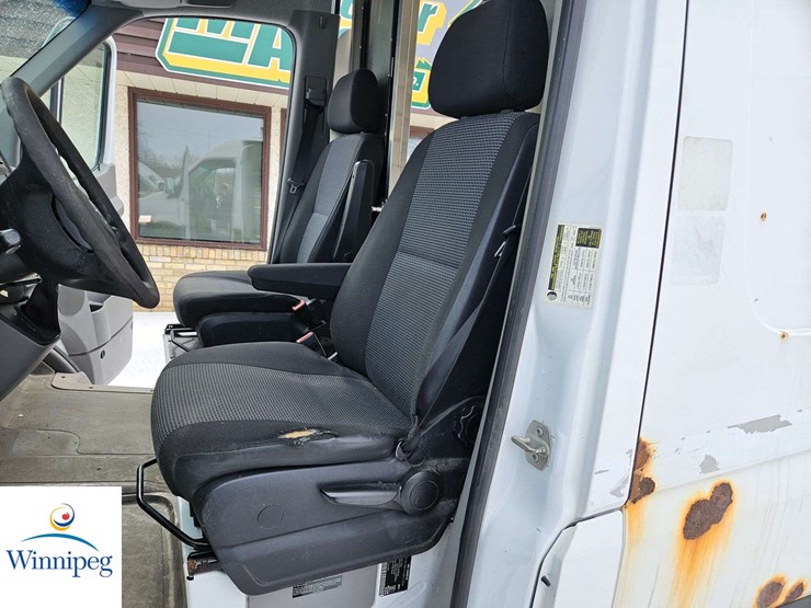 2011-mercedes-benz-sprinter-2500-image-15