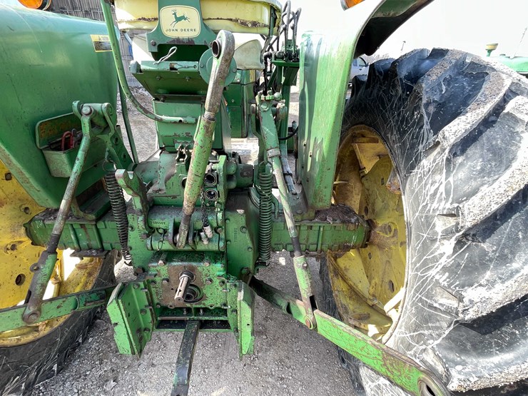2010-john-deere-2010-image-18