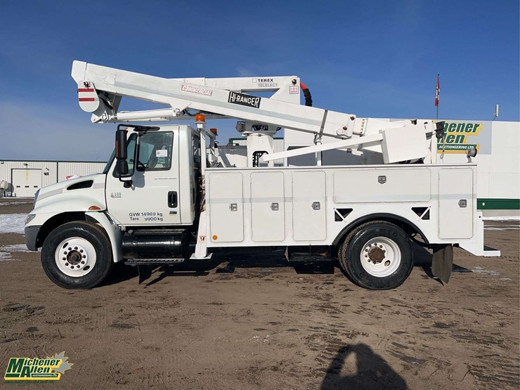 2006-international-durastar-4300-image-6