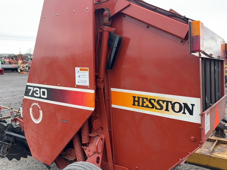 hesston-730-image-6