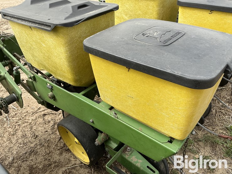 john-deere-7100-image-16