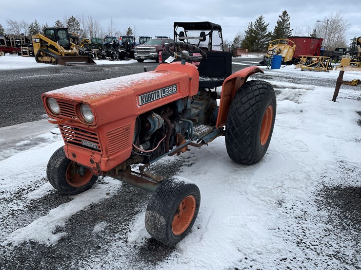 kubota-l225-image-1