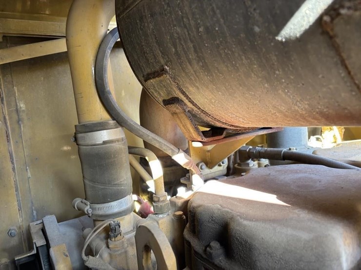 caterpillar-143h-image-67