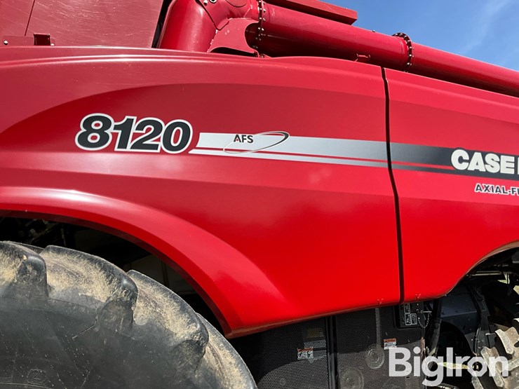 2012-case-ih-8120-image-15