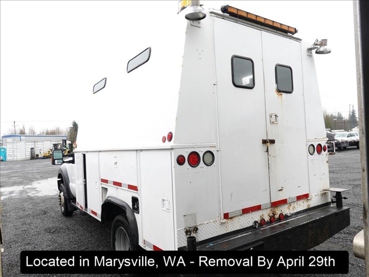 2011-ford-f450-image-11