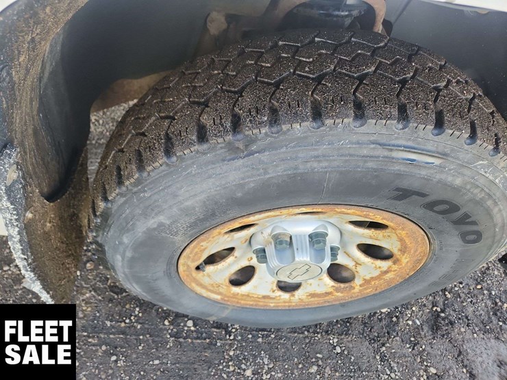 2013-chevrolet-silverado-1500-image-15