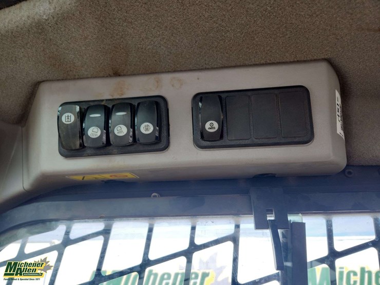 caterpillar-259d-image-13