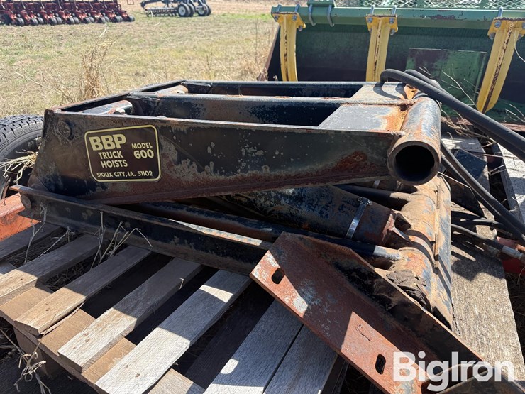 bbp-600-truck-hoist-image-8