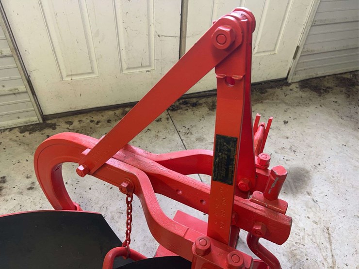 one-bottom-ferguson-plow-image-5