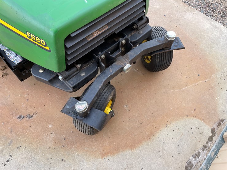 john-deere-f680-image-7