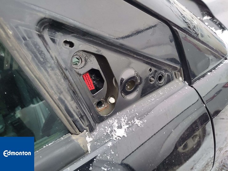 2017-ford-explorer-image-33