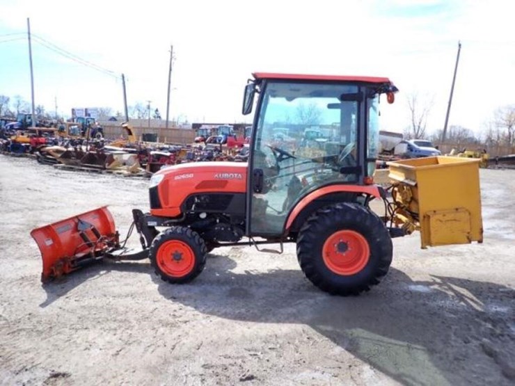 2017-kubota-b2650hsd-image-8