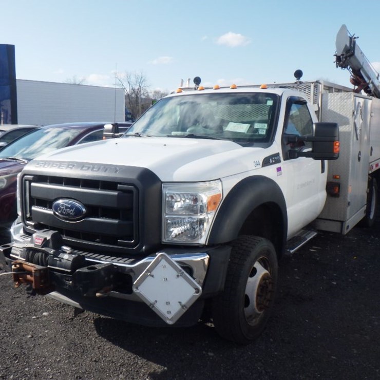 2016 FORD F550
