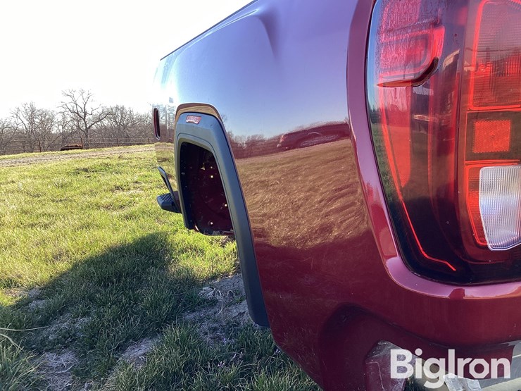 gmc-sierra-2500-image-18