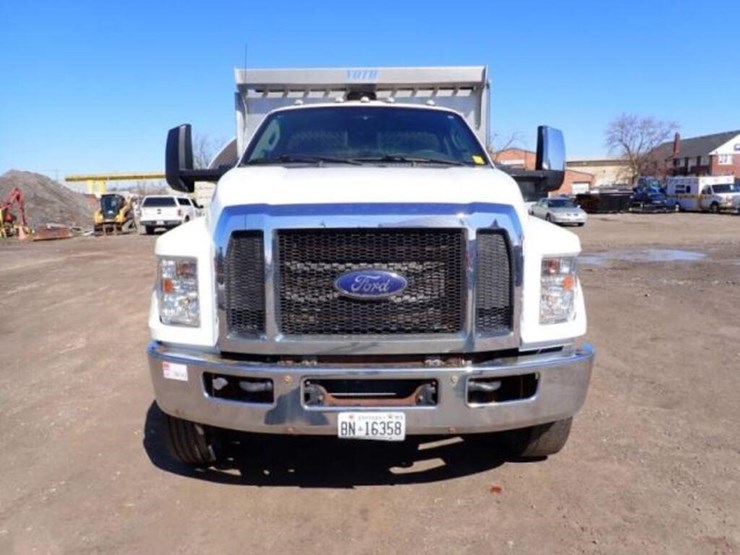 2016-ford-f750-image-2