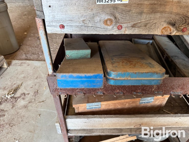 drill-press/bench/tools-image-13