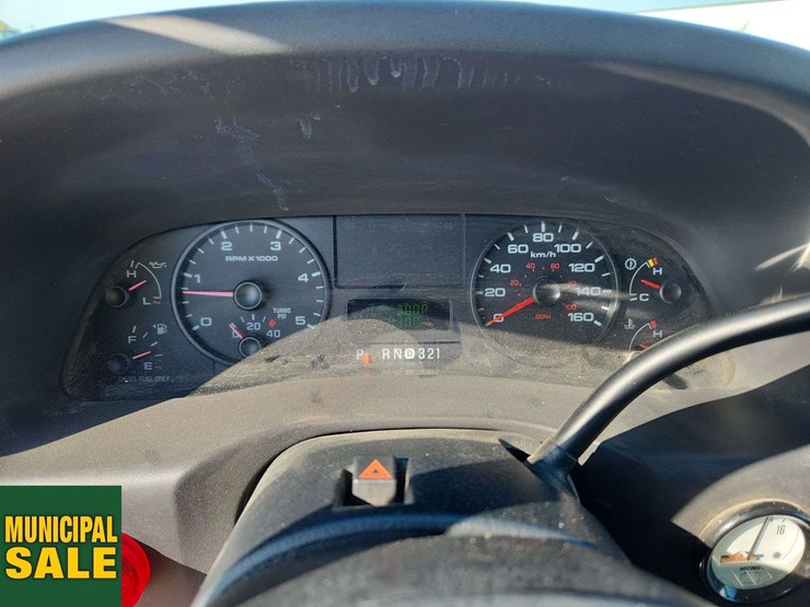 2005-ford-f550-image-16