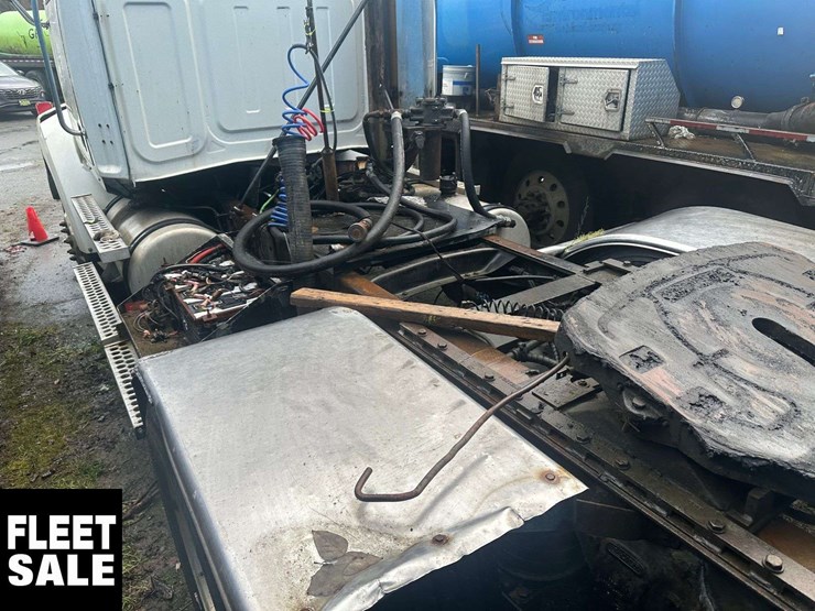 2005-western-star-4900-image-7