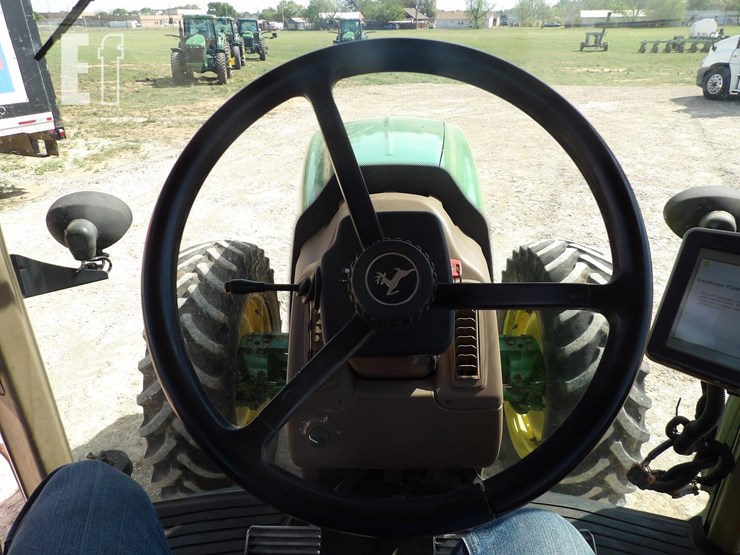 john-deere-8120-image-29