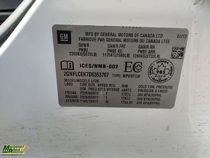 2013-chevrolet-equinox-image-26