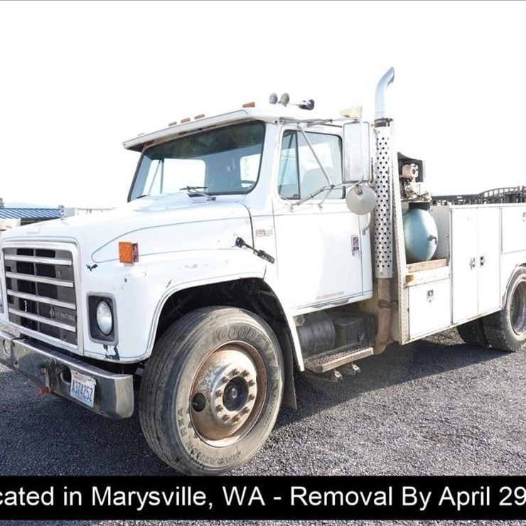 1988 INTERNATIONAL S1900