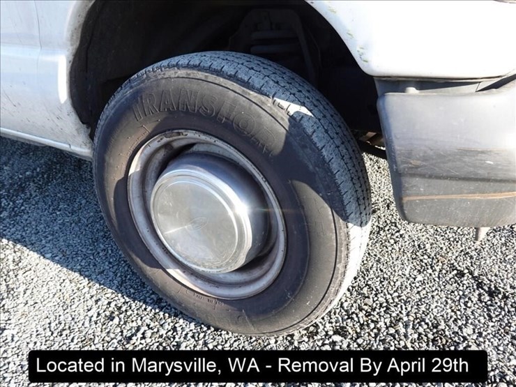 2006-ford-e250-image-13