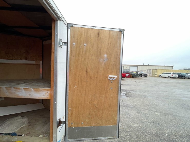#300-•-enclosed-trailer-(no-title)-(neenah,-wi)-image-15