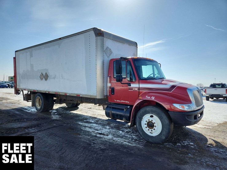 2006-international-durastar-4300-image-2