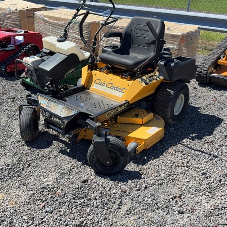 #4085 • 2008 CUB CADET ZERO TURN MOWER