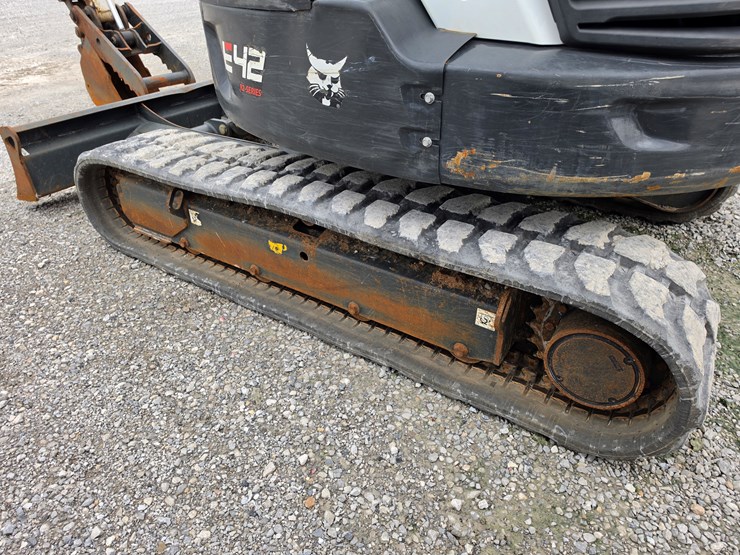 bobcat-e42-image-13