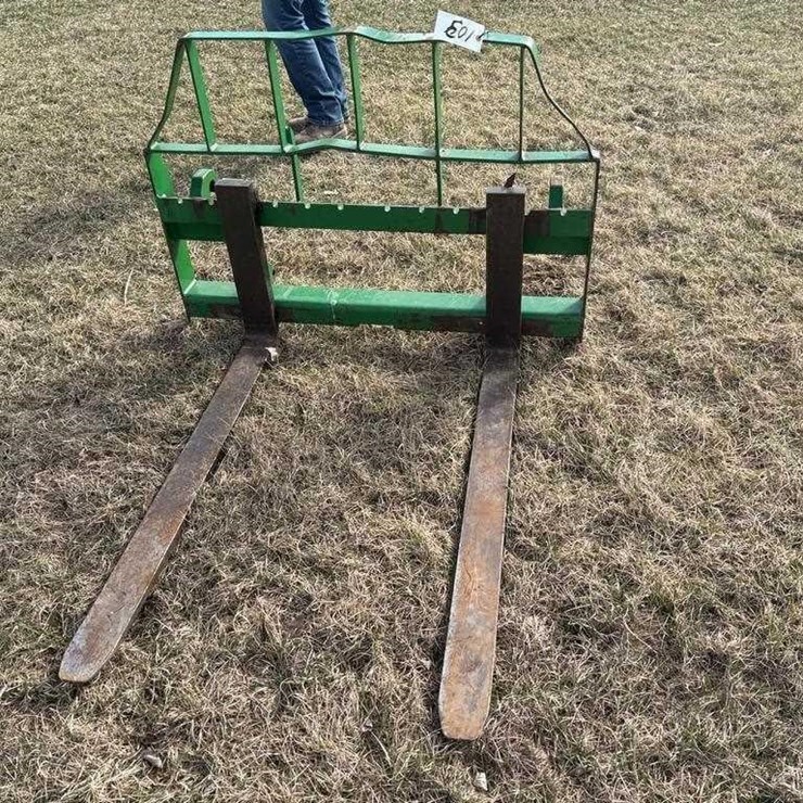 Frontier 5500lb Loader Pallet Forks