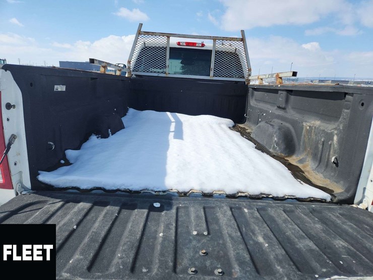 2014-gmc-sierra-2500hd-sle-image-15