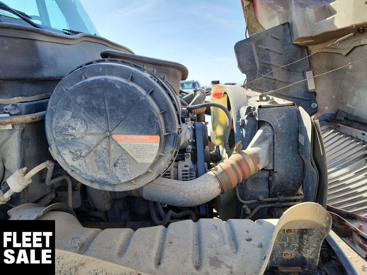 2006-international-durastar-4300-image-28