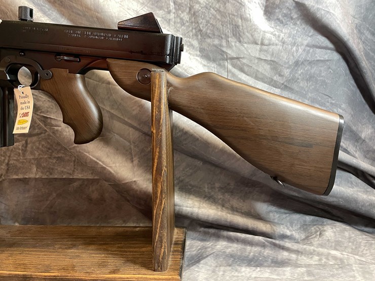 #10055-•-thompson-1927a-1c-ltw-dlx,-45-acp-semi-auto-rifle,-sn:-kpc1200-image-11