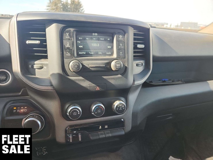 2019-dodge-2500-image-21