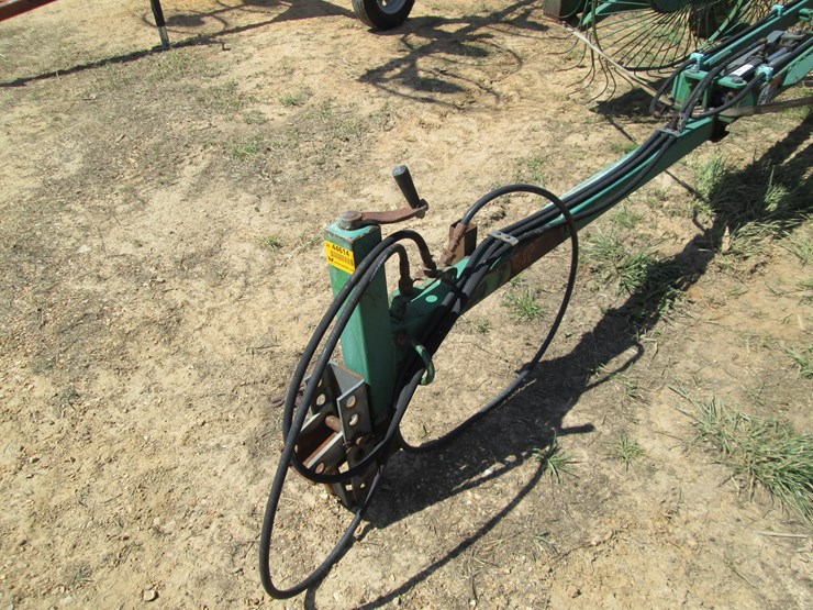 john-deere-704-image-14