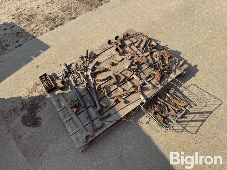 antique-tools-image-7