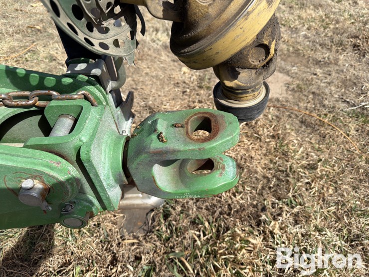 2020-john-deere-r15-image-9