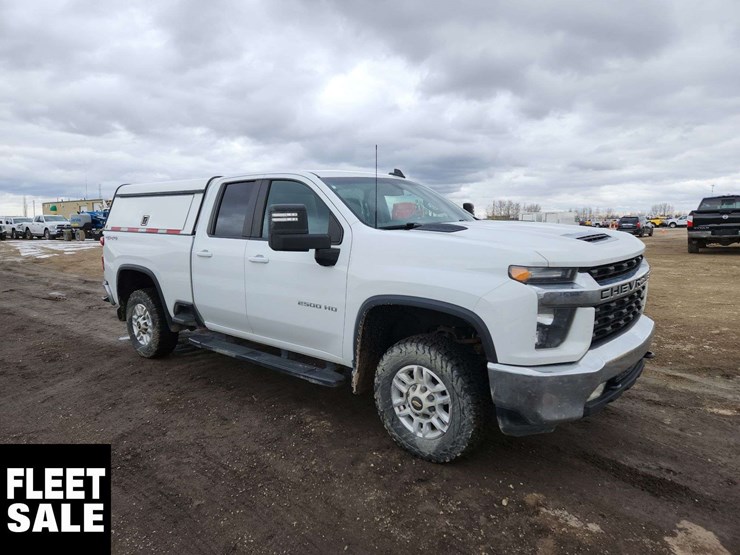2021-chevrolet-silverado-2500hd-image-4