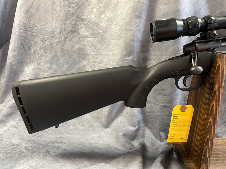 #10143-•-savage-arms-axis-,-30-06-sprg-bolt-action-rifle,-sn:-h625778-image-2