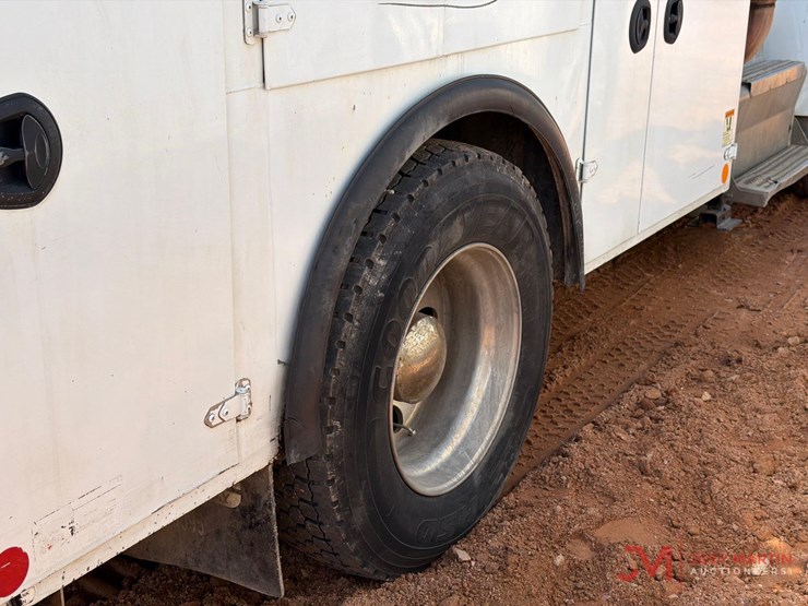 2013-imt-7500-image-28