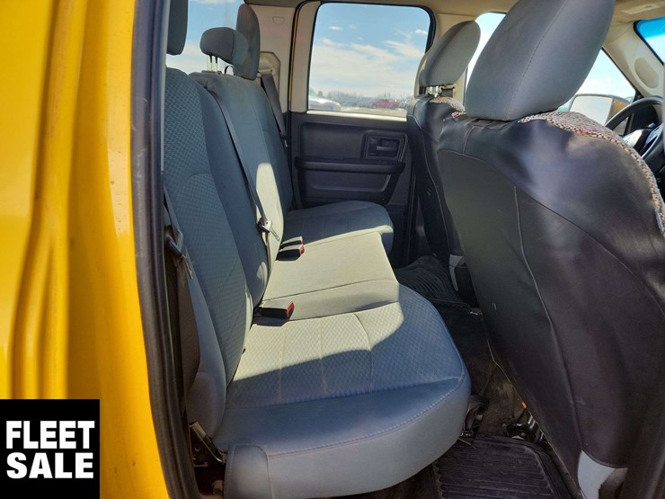 2019-ram-1500-classic-image-18