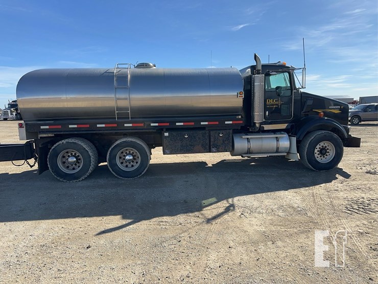 2005-kenworth-t800-image-6