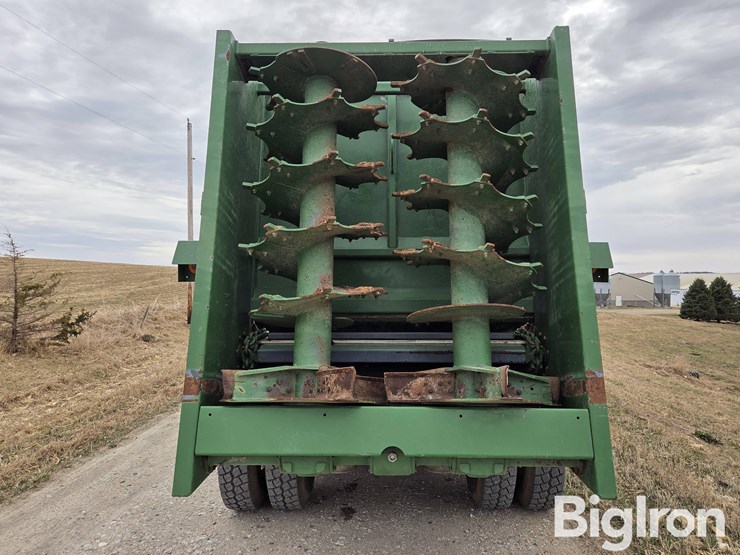 2000-freightliner-fld120-image-6