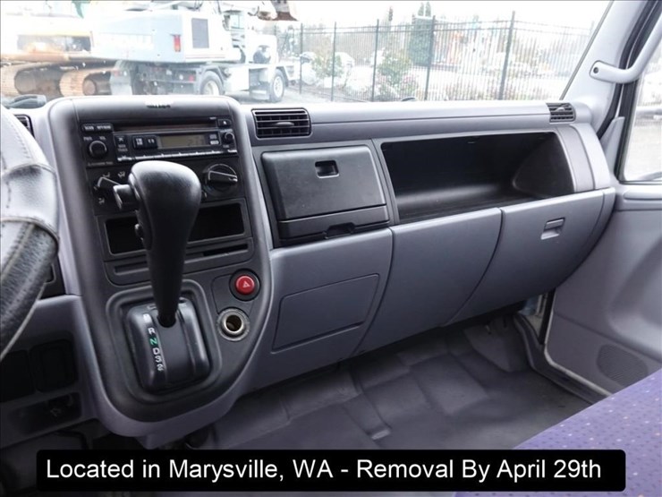 2007-mitsubishi-fuso-fe140-image-7