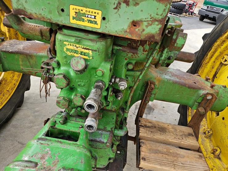 1953-john-deere-70-image-18